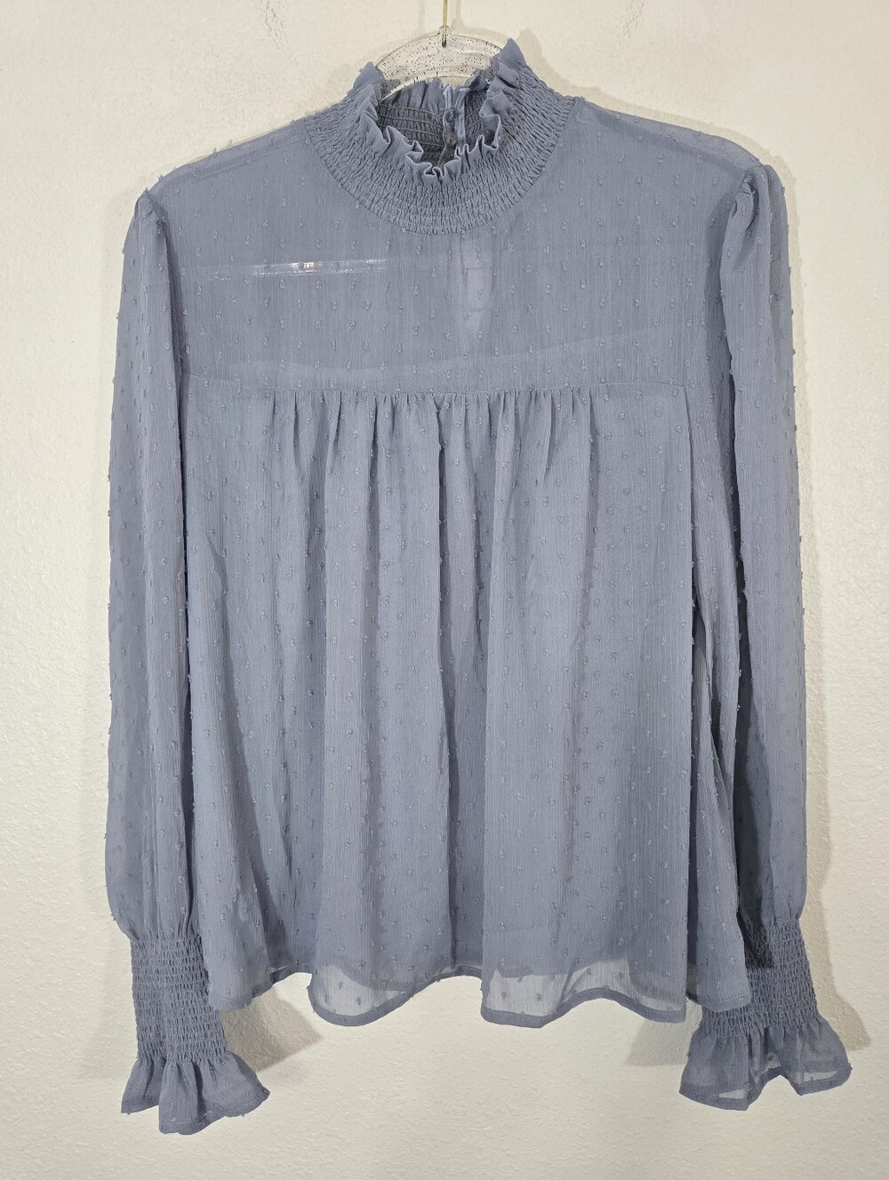 *NWT* En Saison Light Blue-Gray Ruffled High-Neck Blouse Lined Feminine, size S